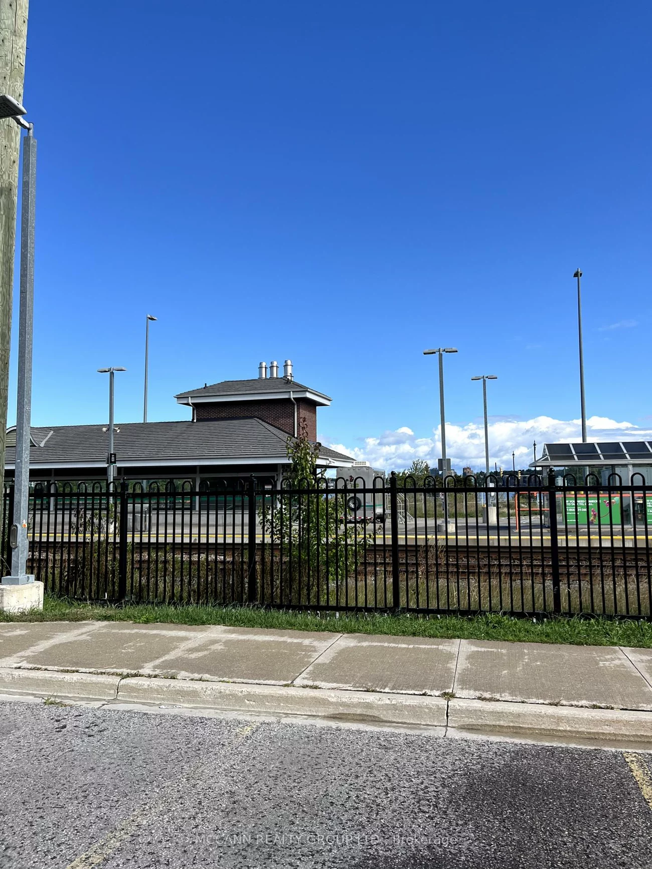 79, Franks, Allandale, Barrie