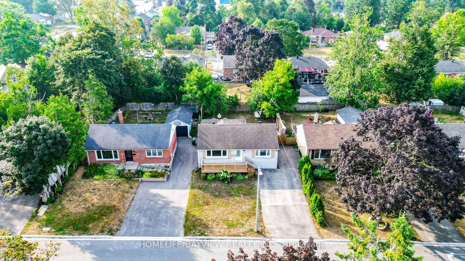 163, Gunn, Wellington, Barrie