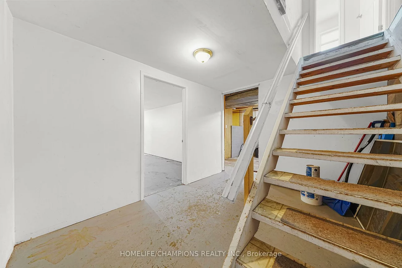 480, St Vincent, Cundles East, Barrie