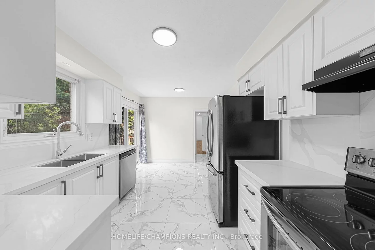 480, St Vincent, Cundles East, Barrie