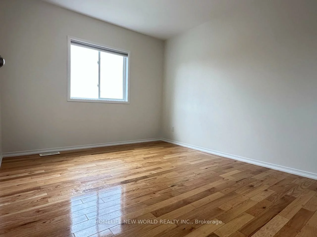 28, Lougheed, Holly, Barrie