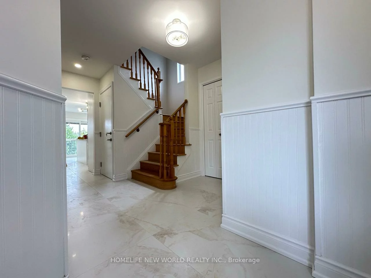 28, Lougheed, Holly, Barrie