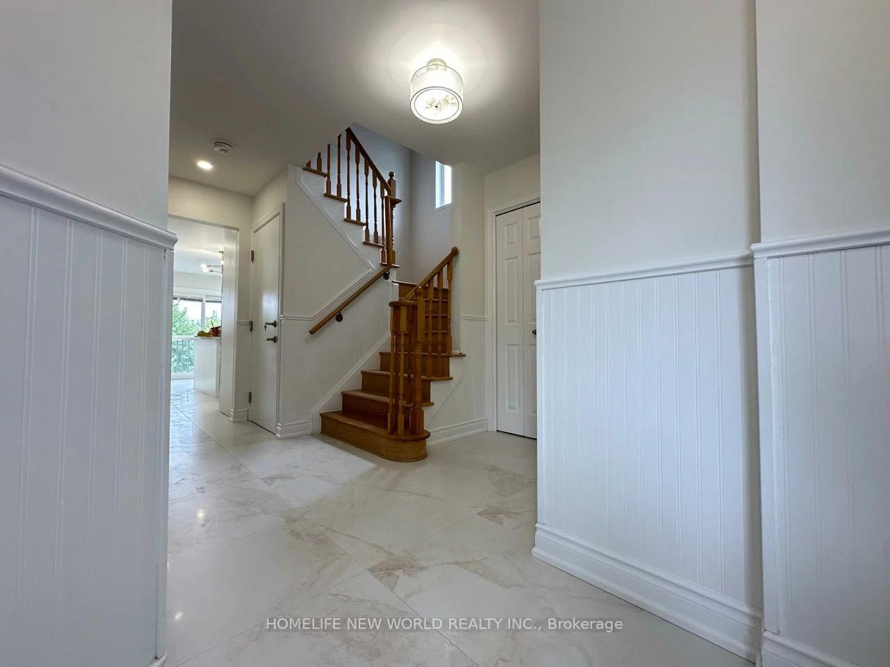 28, Lougheed, Holly, Barrie