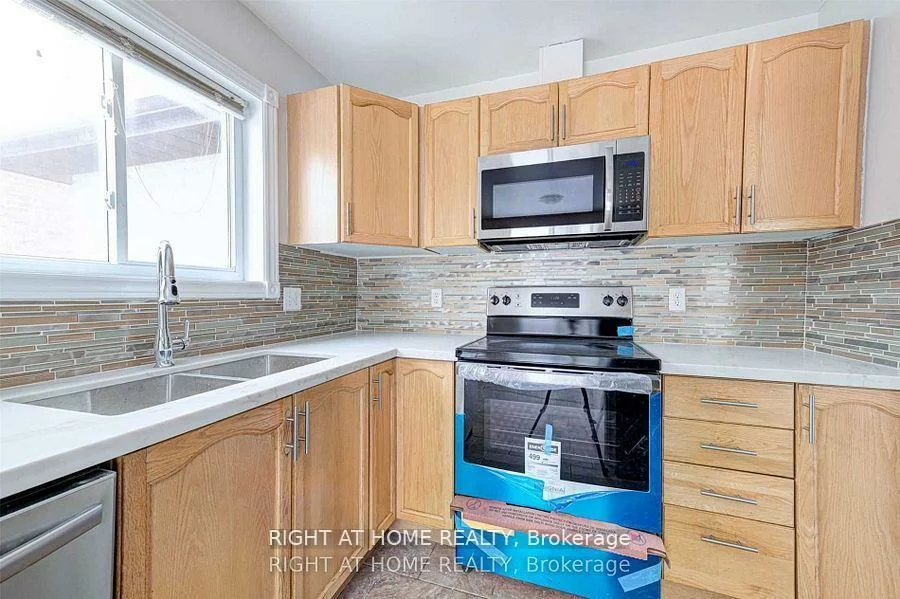 146, CHELTENHAM, Georgian Drive, Barrie