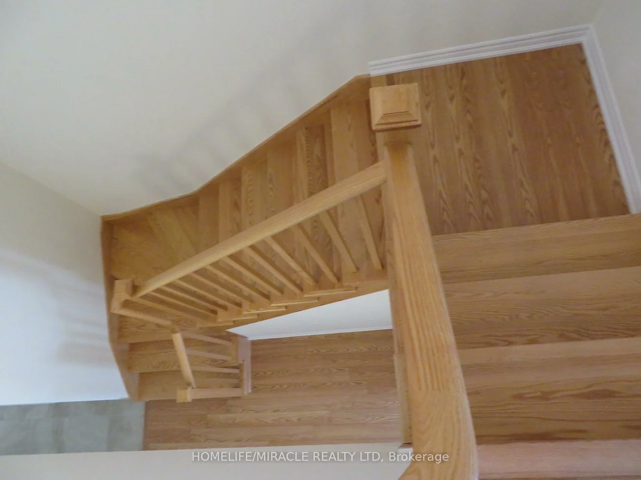 36, Valleybrook, Innis-Shore, Barrie