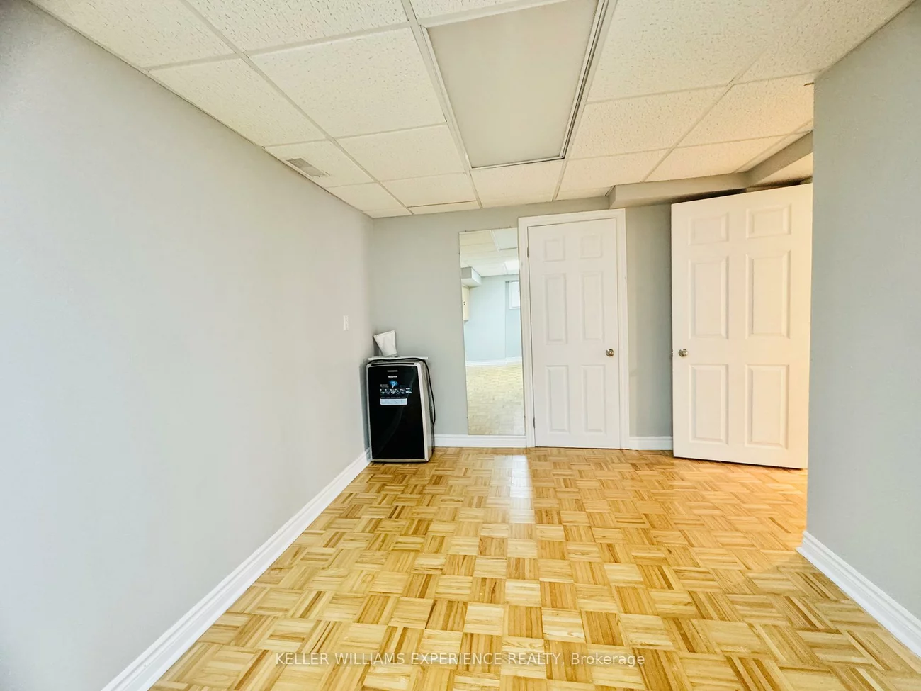 22, Grand Forest, Bayshore, Barrie