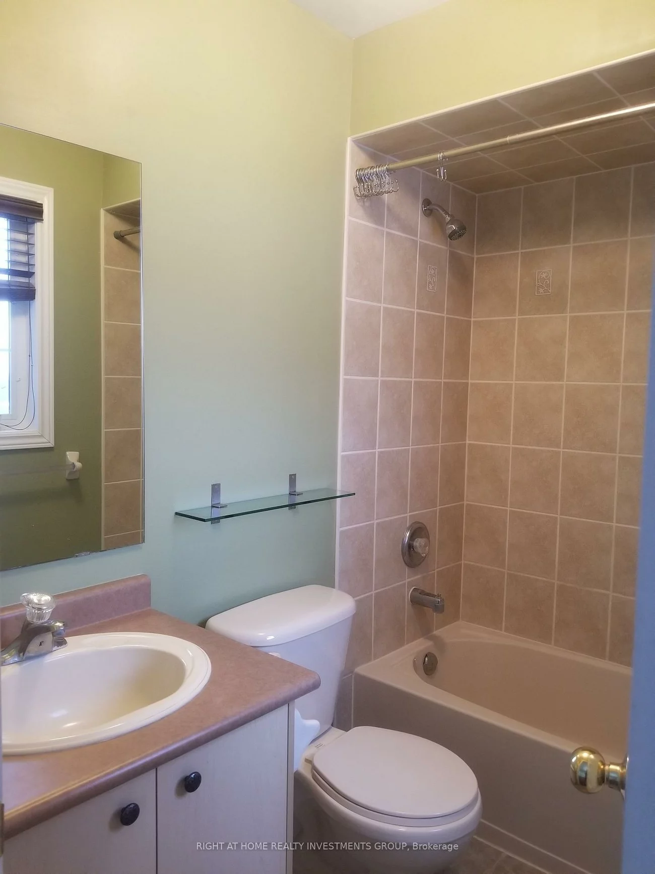 38, Lang, Northwest, Barrie