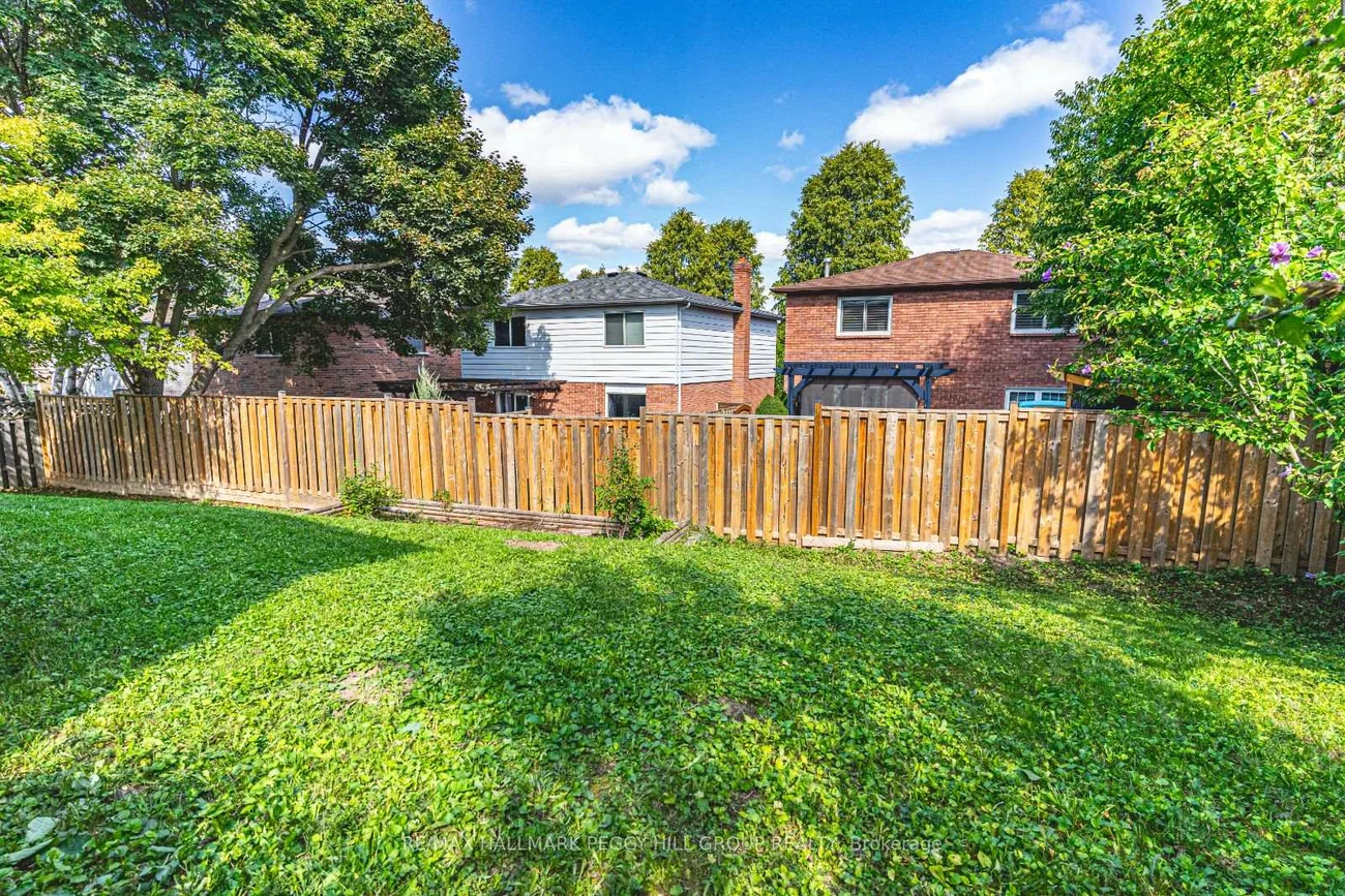 16, Autumn, Allandale Heights, Barrie