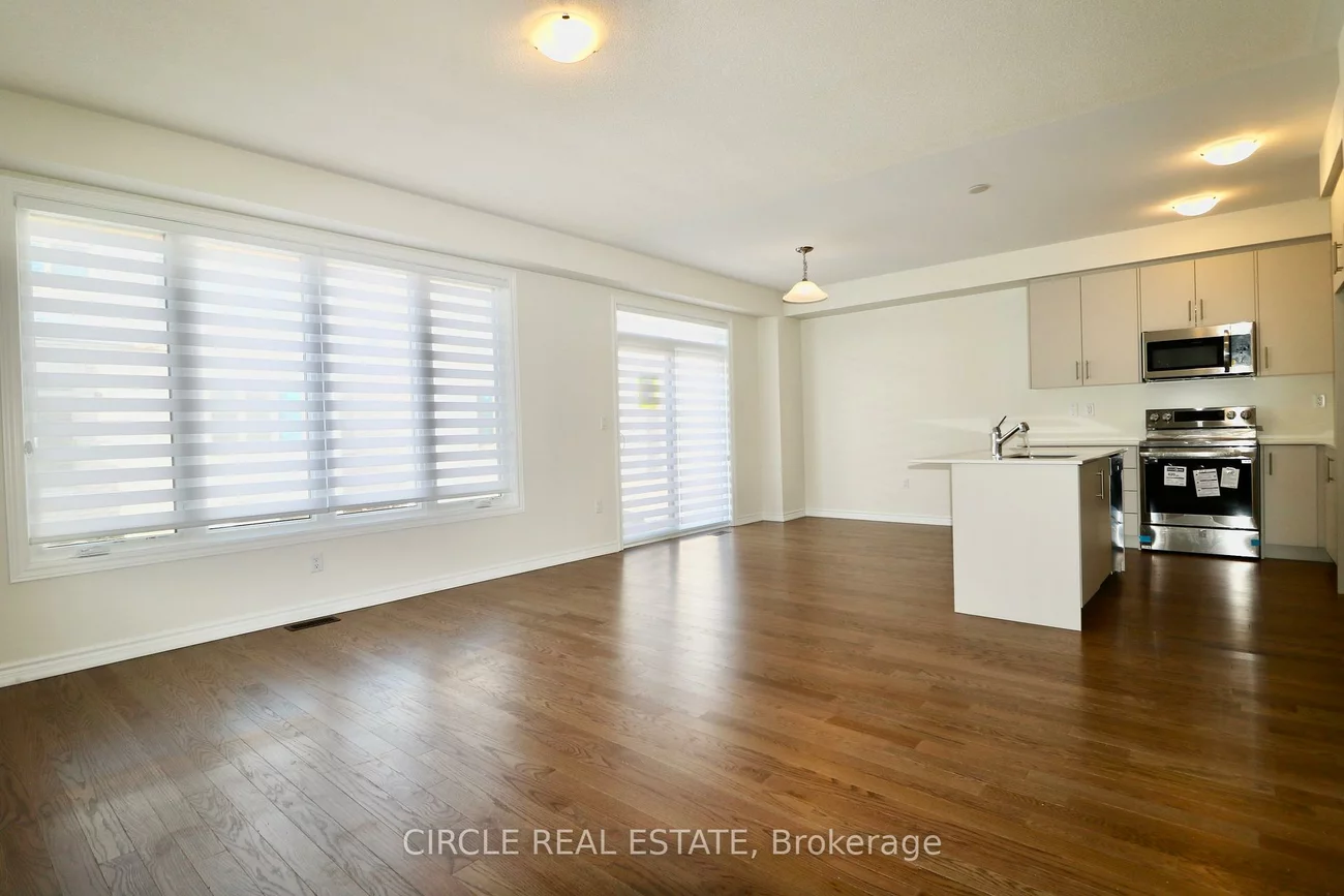 35, Phoenix, Painswick South, Barrie