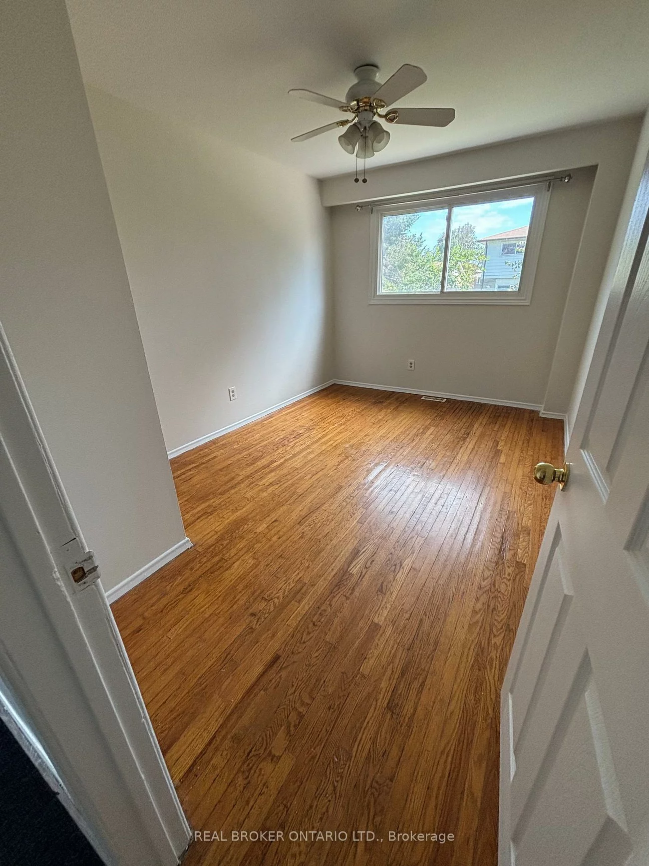 56, Bernick, Grove East, Barrie