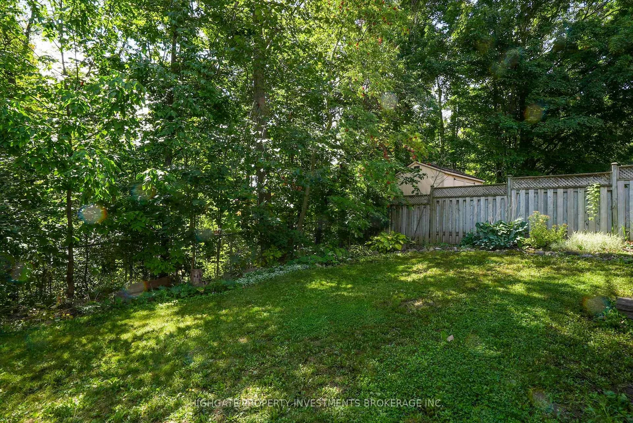 21, Stollar, Little Lake, Barrie