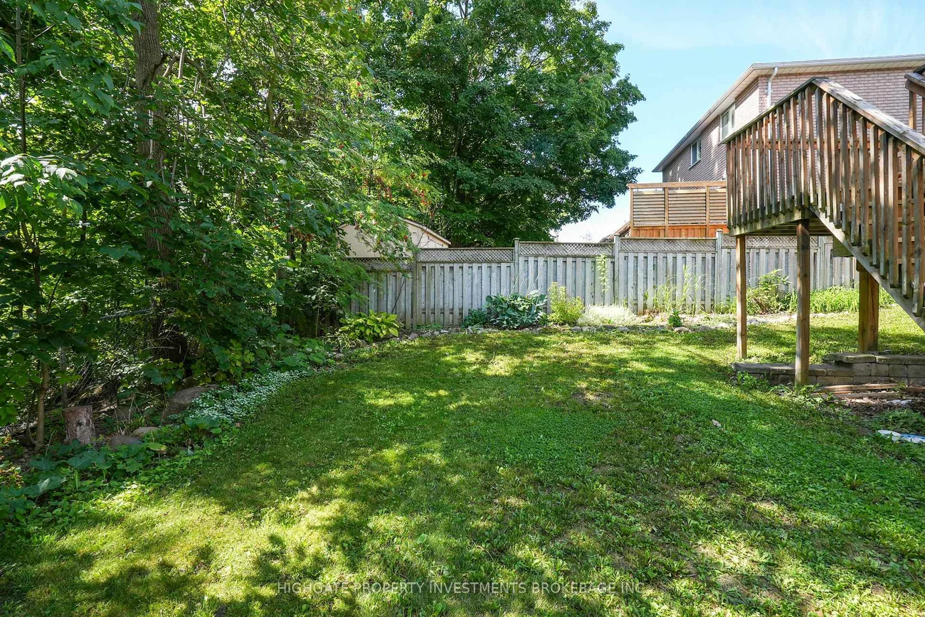21, Stollar, Little Lake, Barrie