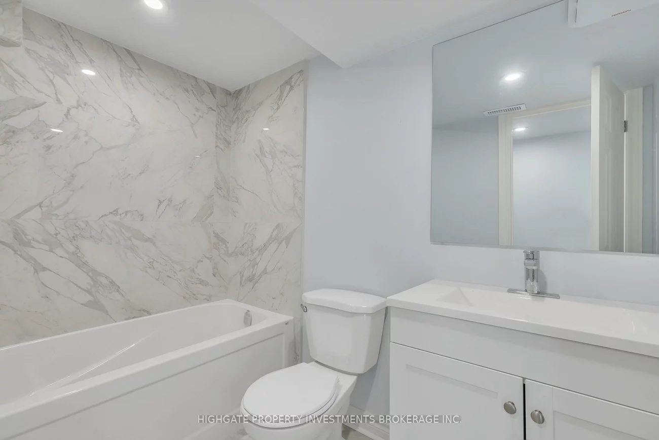 21, Stollar, Little Lake, Barrie