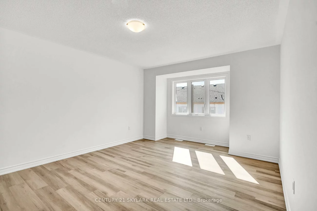 13, Vinewood, Rural Barrie Southeast, Barrie
