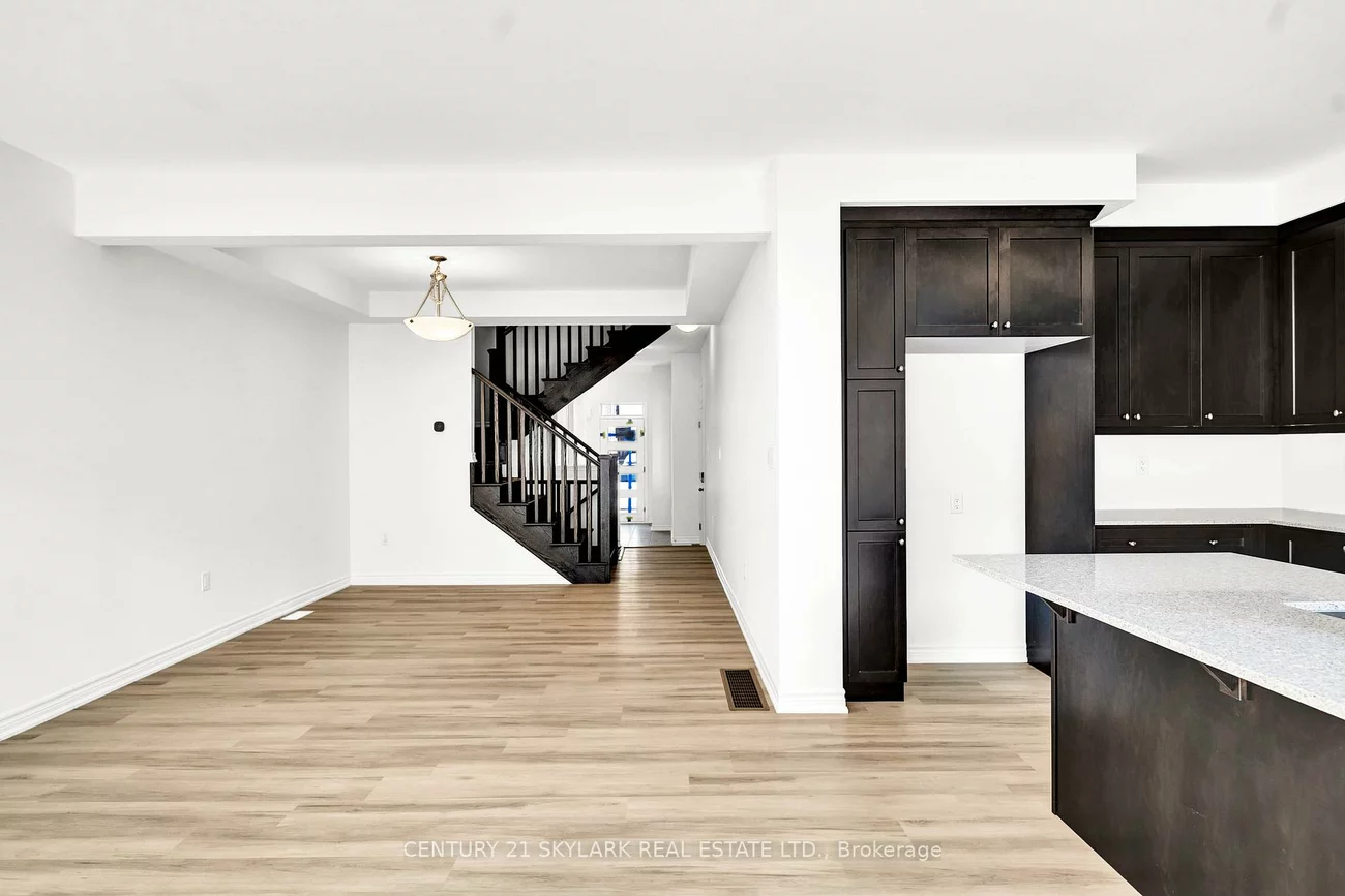 13, Vinewood, Rural Barrie Southeast, Barrie