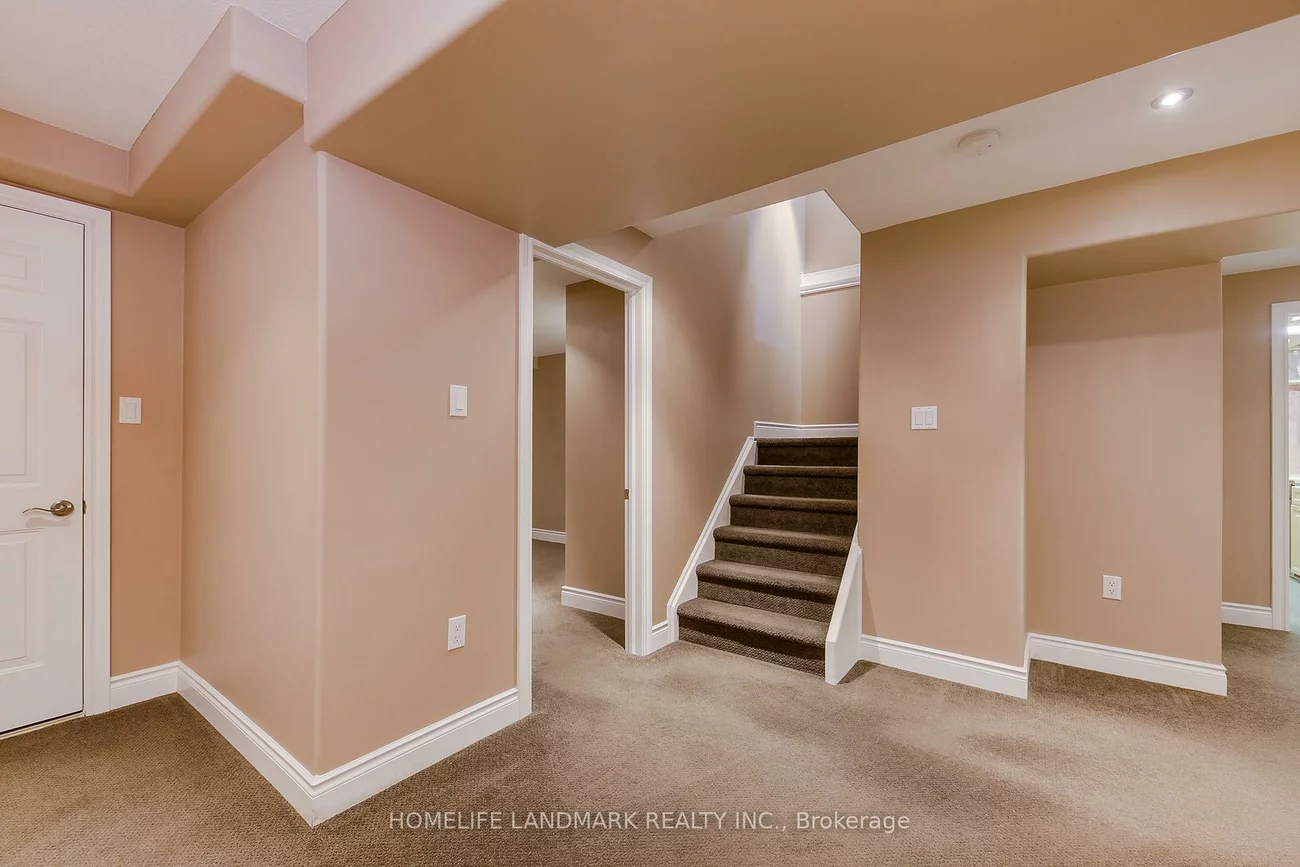 55, Prince William, Innis-Shore, Barrie