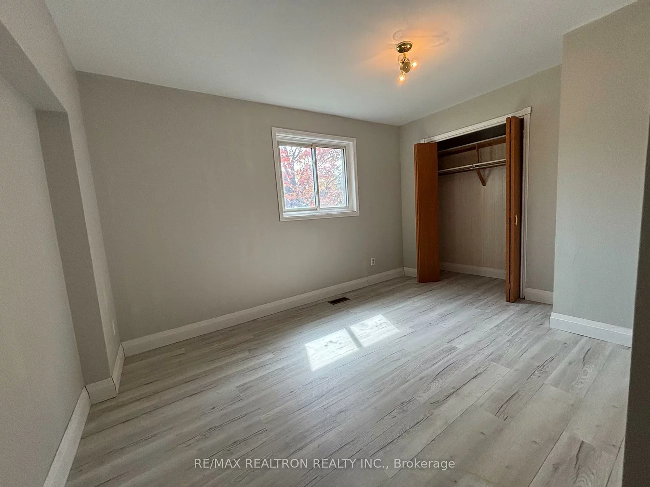 850, Lockhart, Rural Barrie Southeast, Barrie