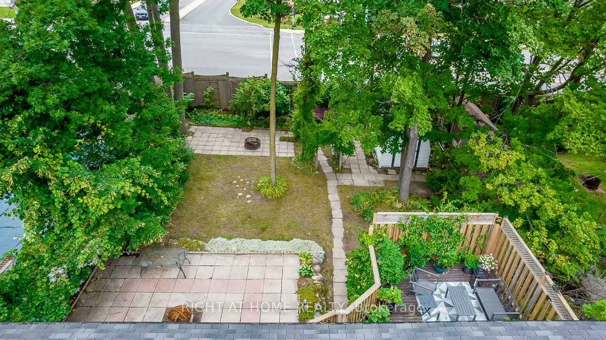 42, Farmingdale, Cundles East, Barrie