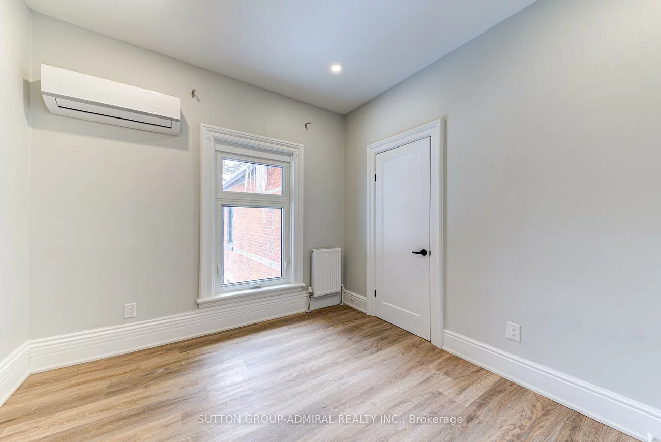 167, Collier, City Centre, Barrie
