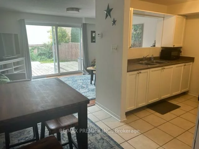 25, Srigley (Entire House), Holly, Barrie
