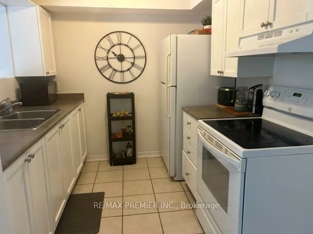 25, Srigley (Entire House), Holly, Barrie