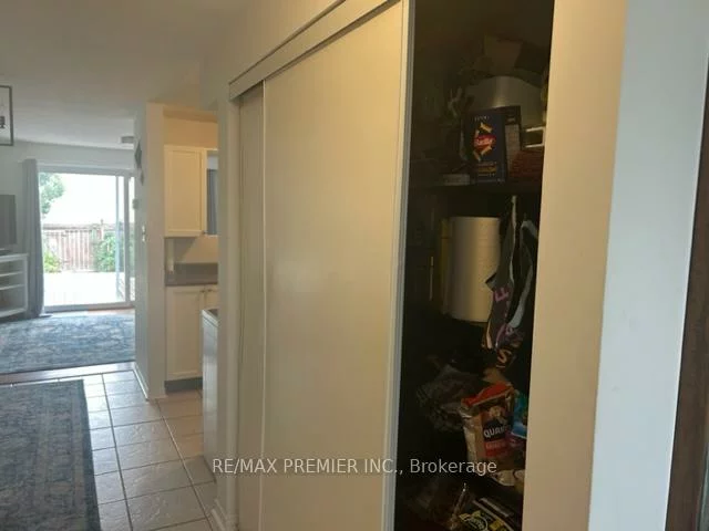 25, Srigley (Entire House), Holly, Barrie