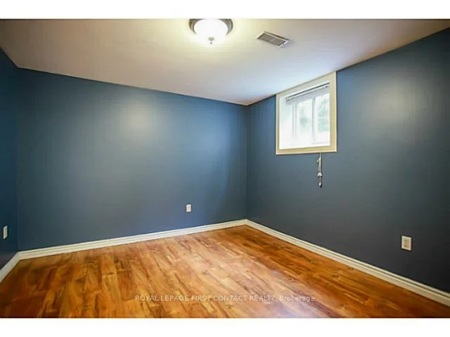 9, REDWOOD *LOWER LEVEL*, Grove East, Barrie