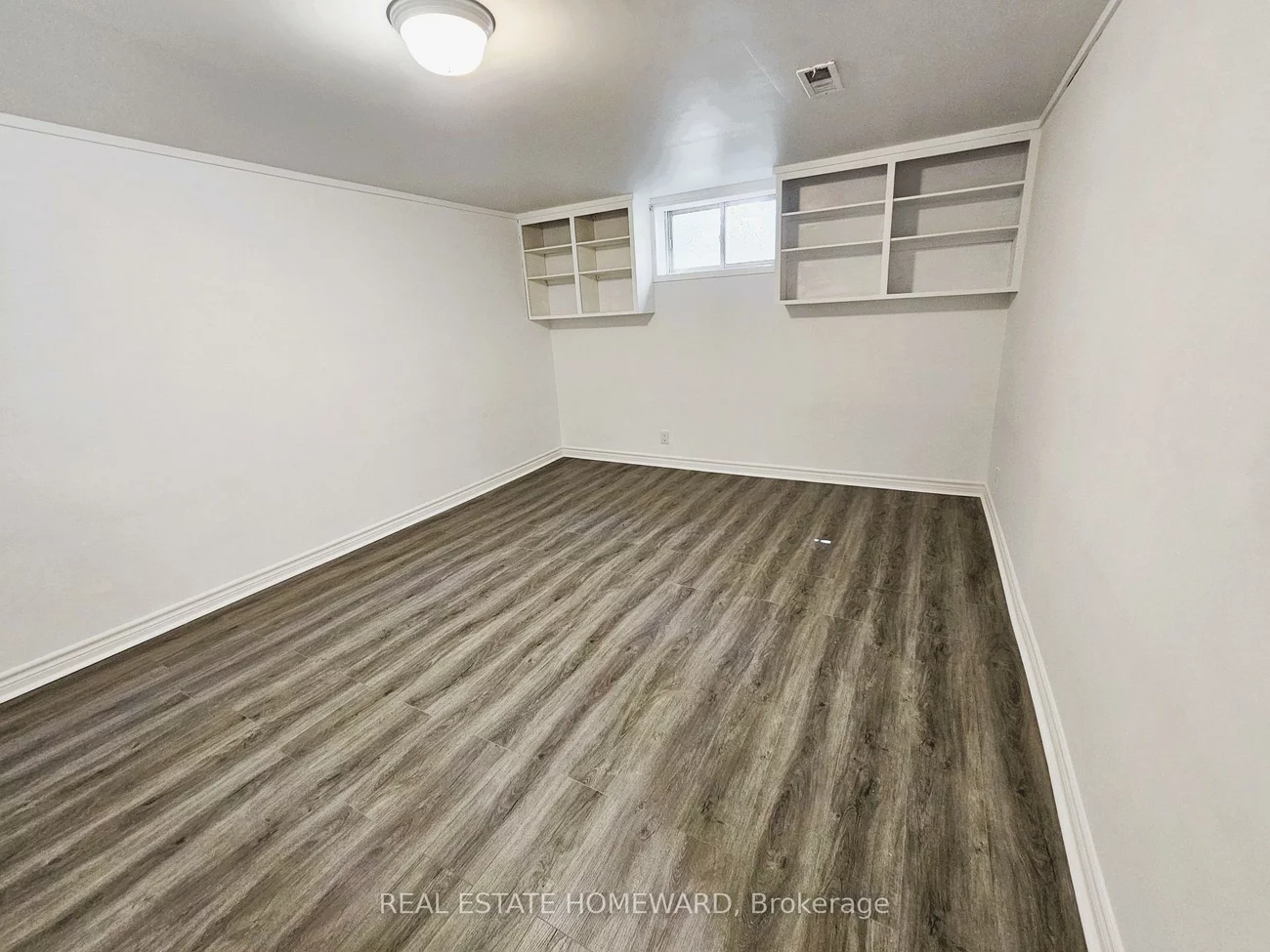 4, Bennett Rd., Wellington, Barrie