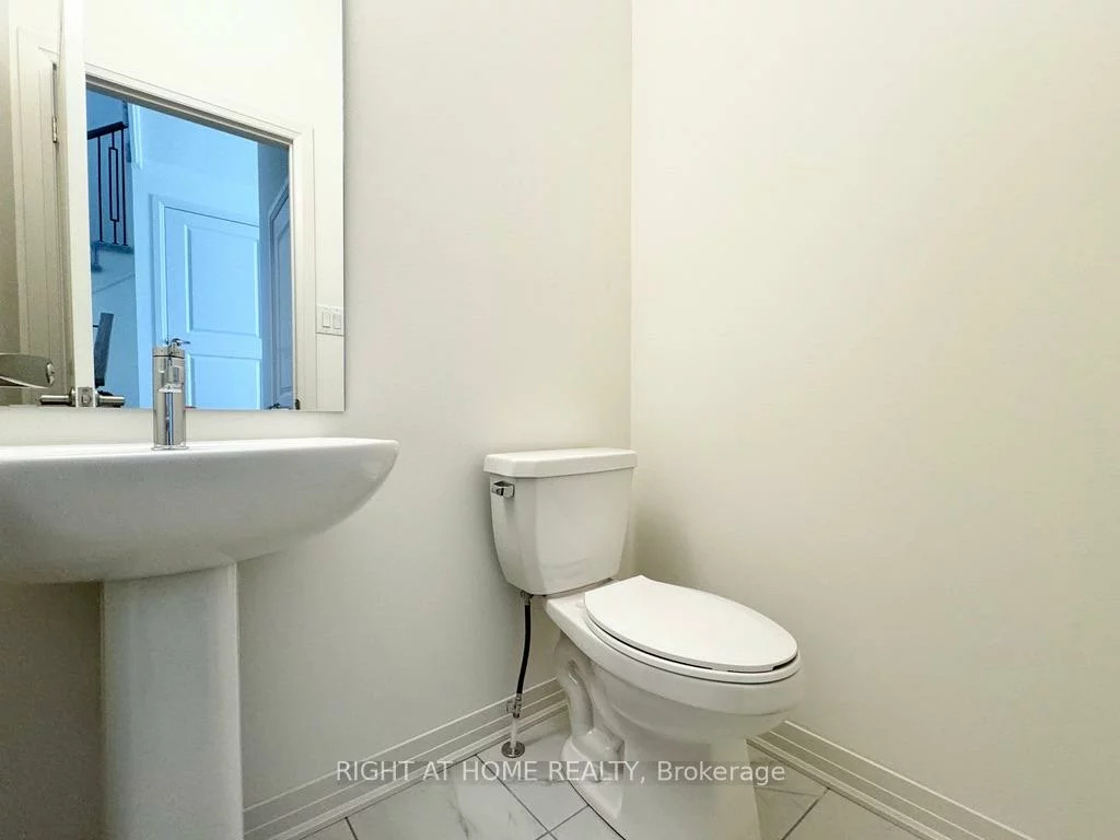 81, Sagewood, Painswick South, Barrie