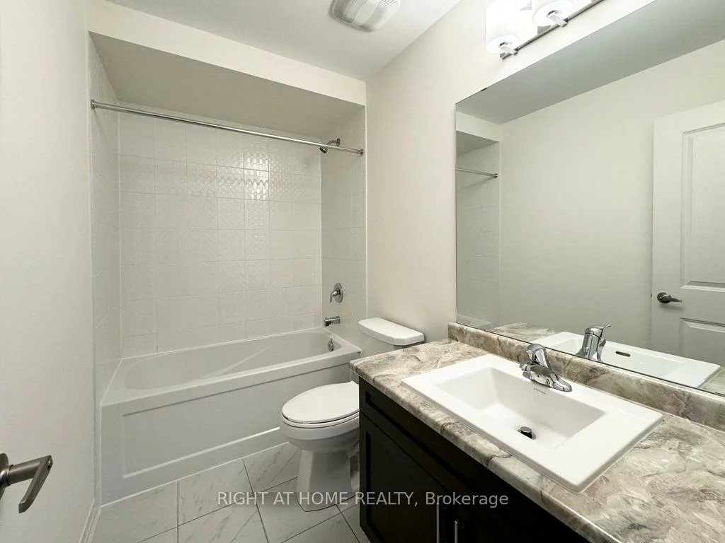 81, Sagewood, Painswick South, Barrie