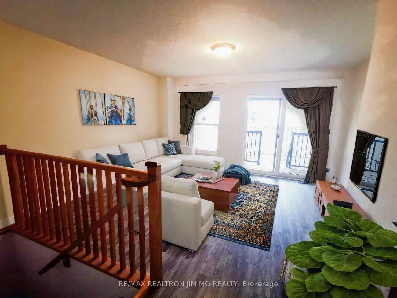 1, Leggott, Painswick North, Barrie