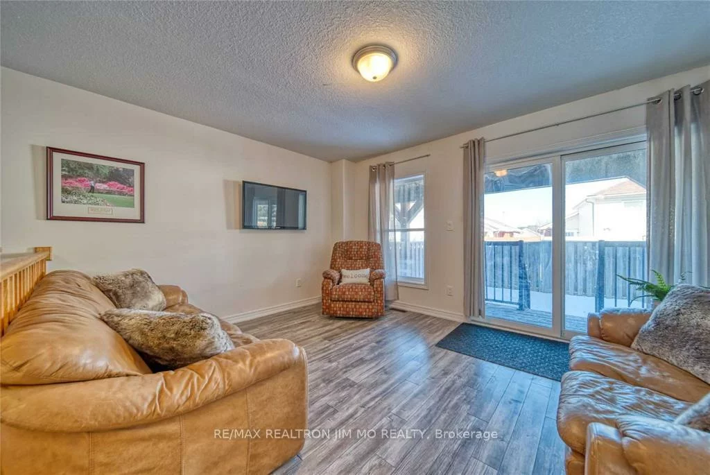 1, Leggott, Painswick North, Barrie