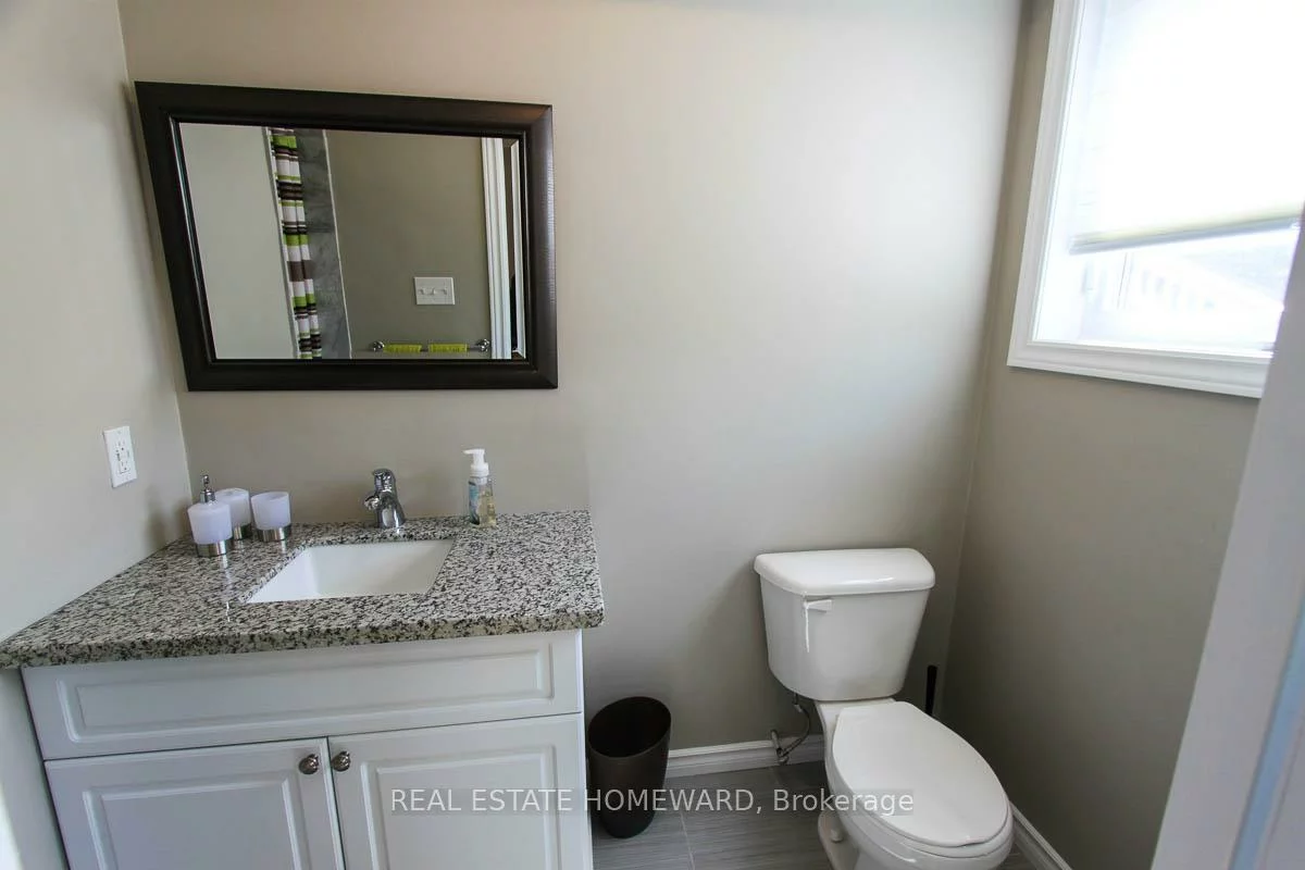 172, Anne, Letitia Heights, Barrie