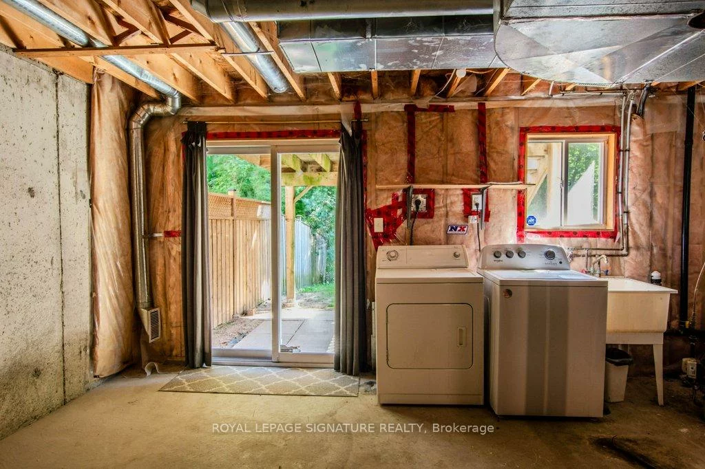 108, Hawthorne, Ardagh, Barrie