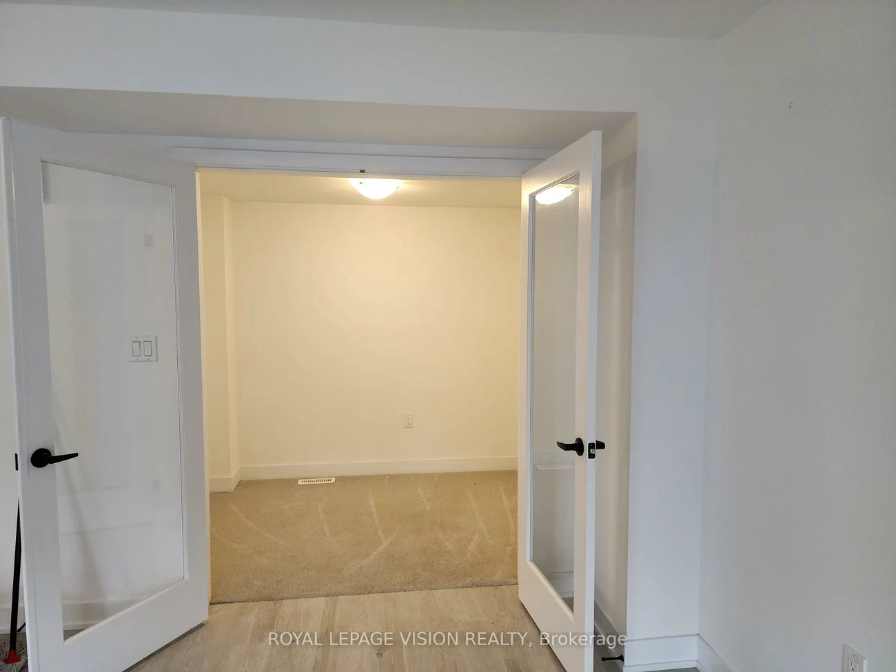27, Wagon, Innis-Shore, Barrie