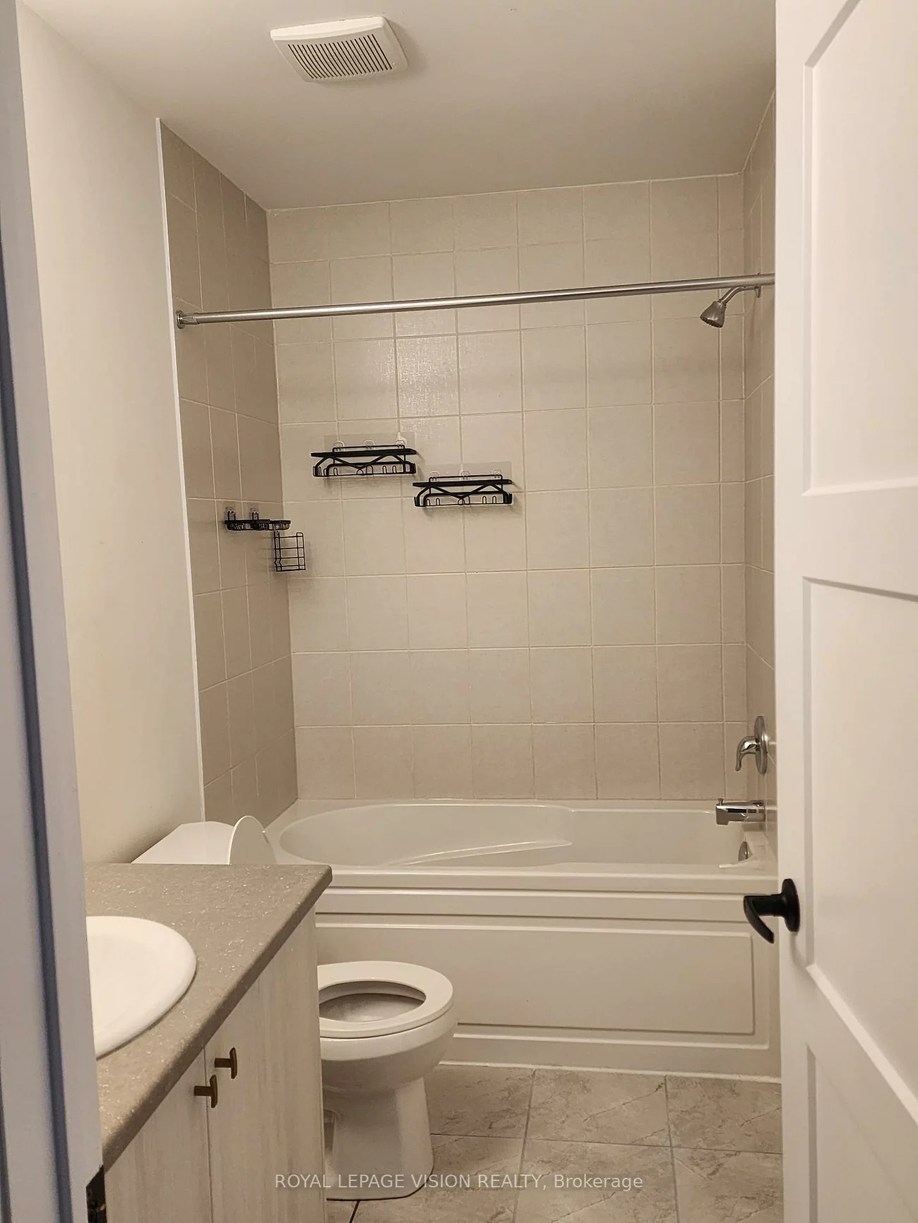 27, Wagon, Innis-Shore, Barrie
