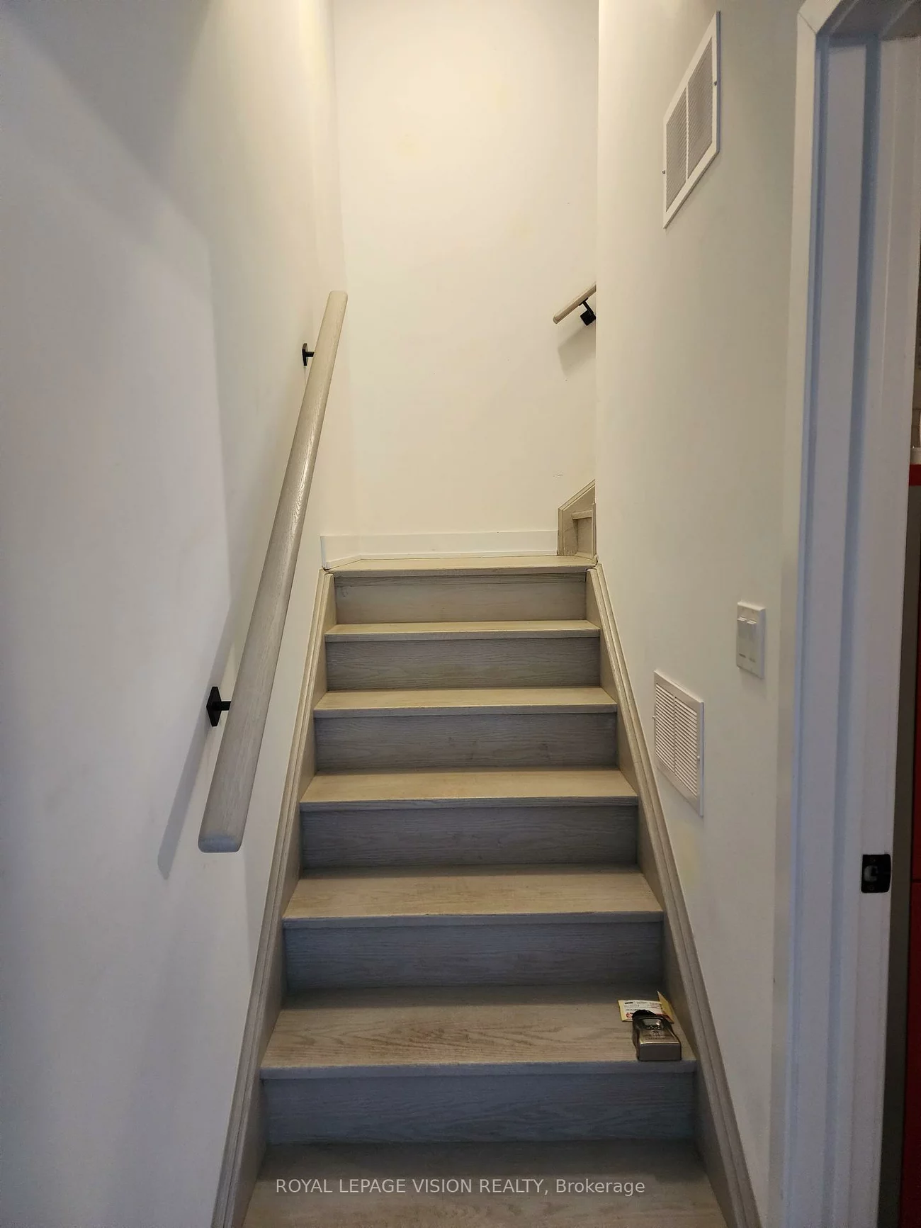 27, Wagon, Innis-Shore, Barrie