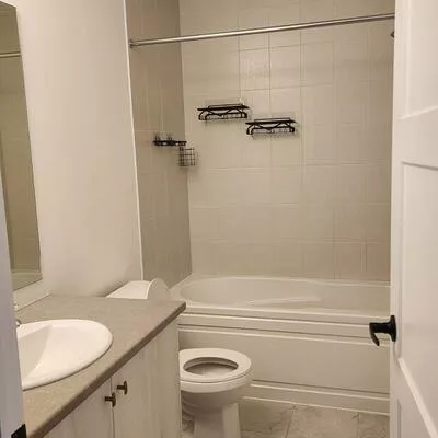 27, Wagon, Innis-Shore, Barrie