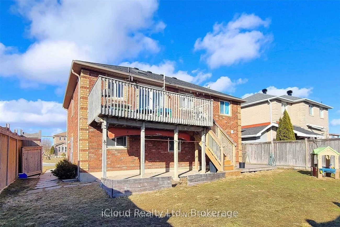 229, Dunsmore, Georgian Drive, Barrie