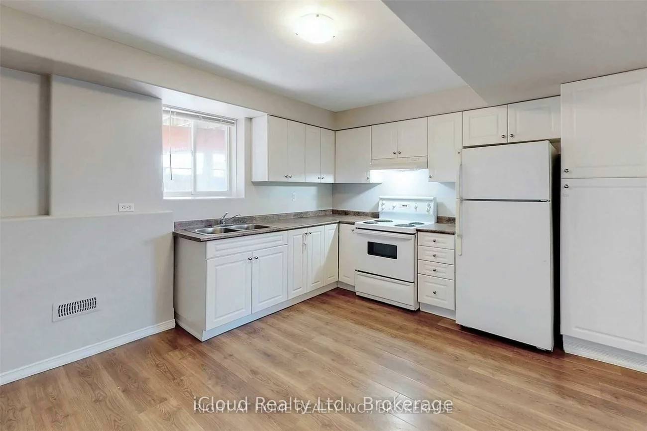 229, Dunsmore, Georgian Drive, Barrie