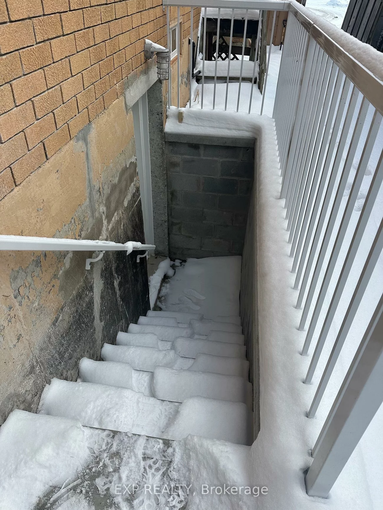 58, Moore, Letitia Heights, Barrie