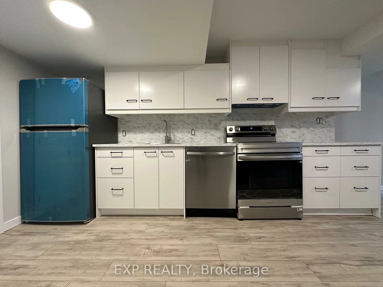 58, Moore, Letitia Heights, Barrie