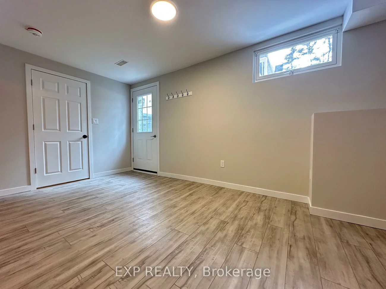 58, Moore, Letitia Heights, Barrie