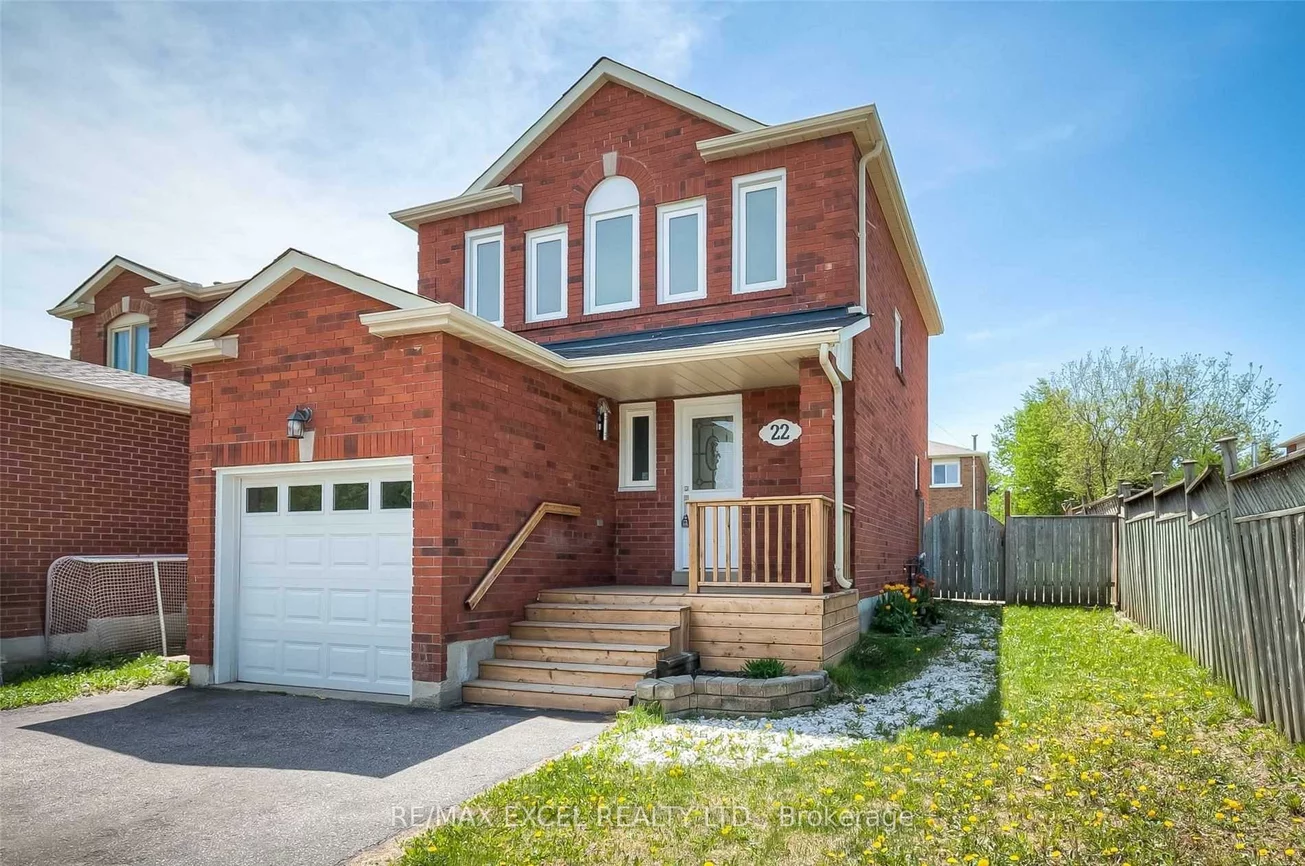 22, Weatherup, West Bayfield, Barrie
