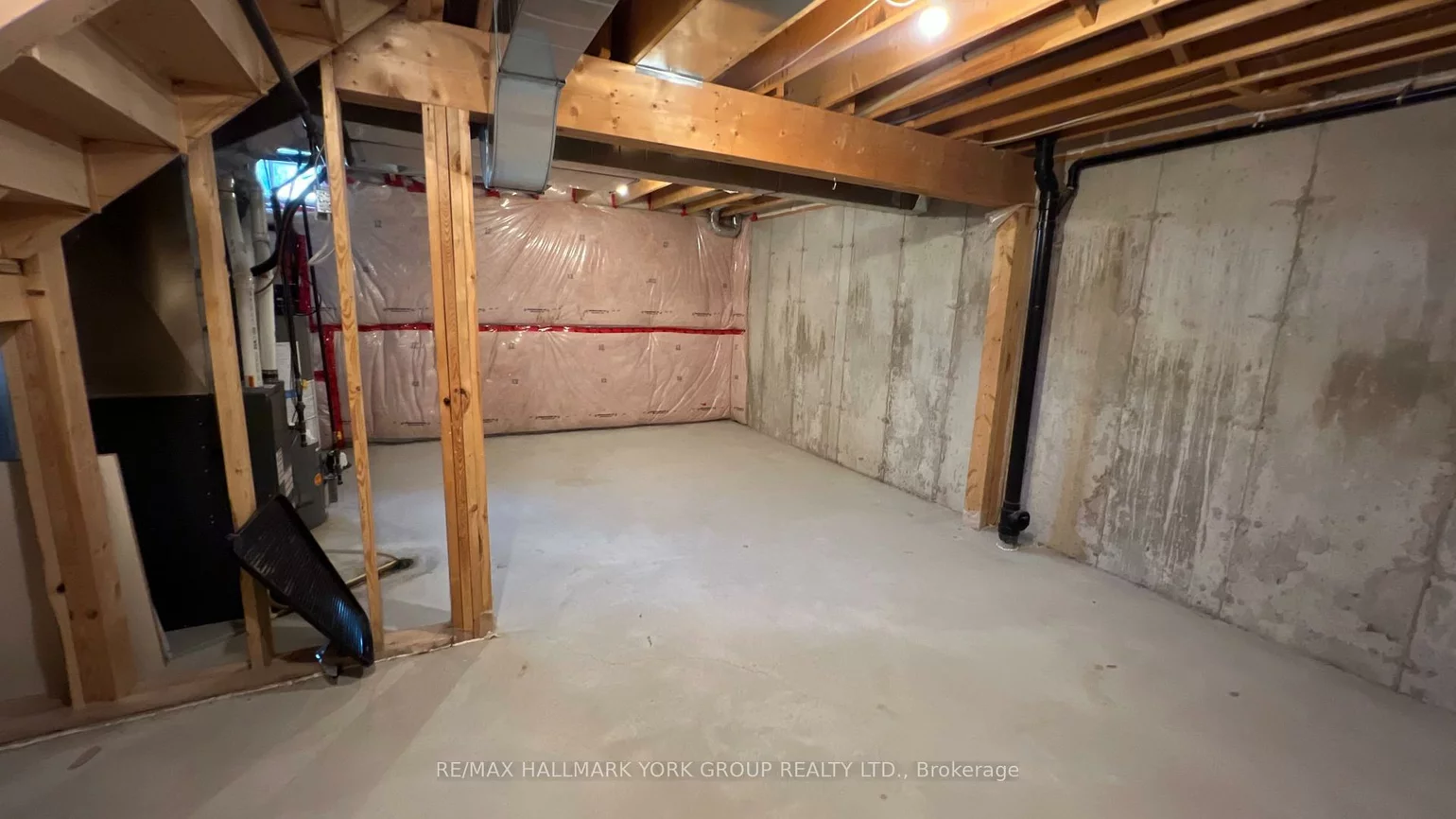 75, Prince William, Innis-Shore, Barrie
