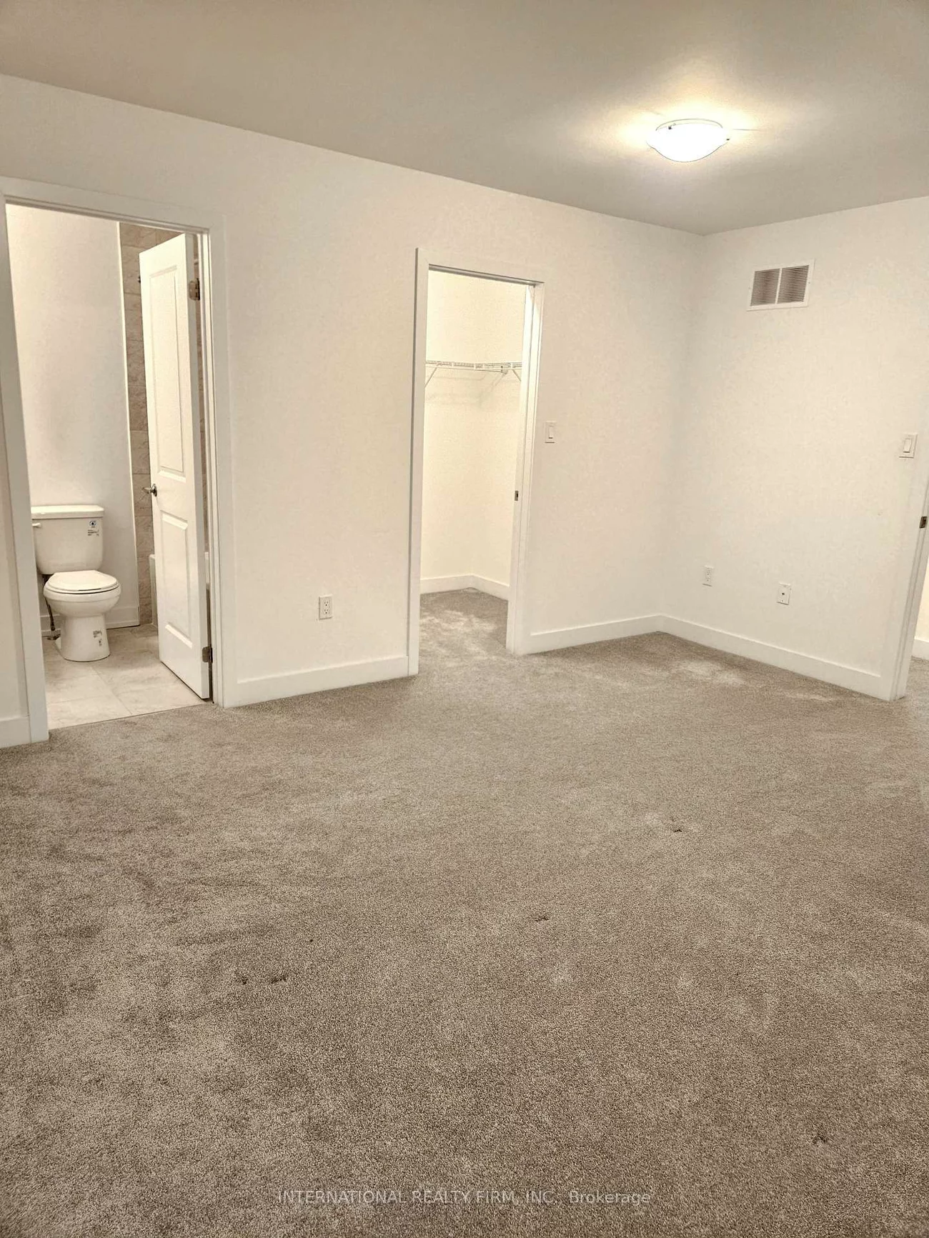 33, Turnberry, Painswick South, Barrie