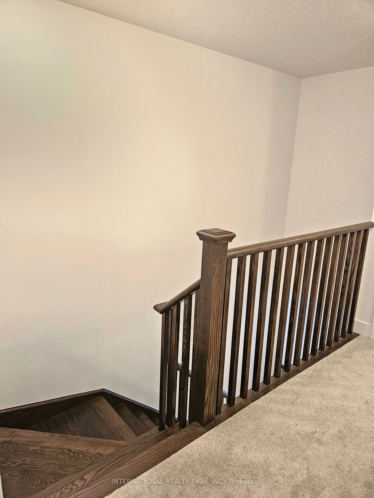 33, Turnberry, Painswick South, Barrie