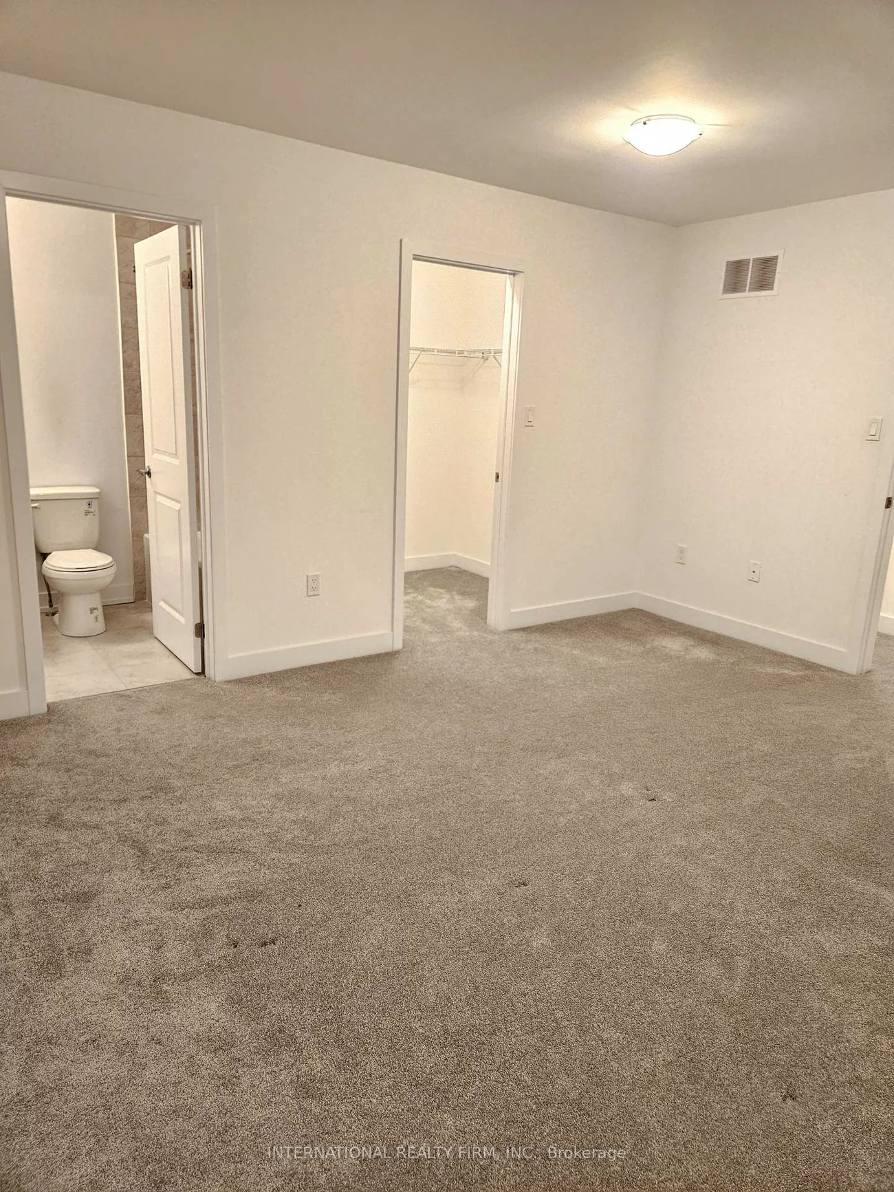 33, Turnberry, Painswick South, Barrie