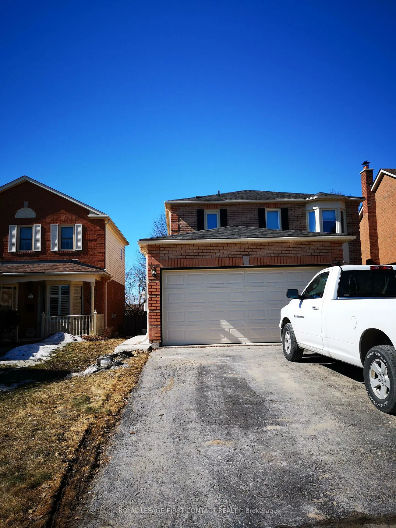 30, Burke, West Bayfield, Barrie