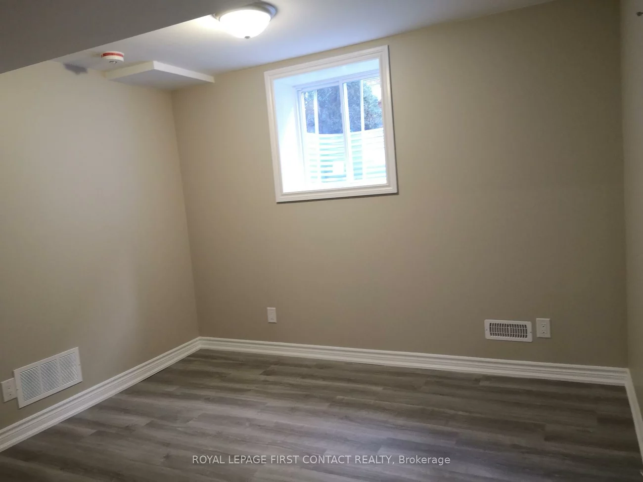 30, Burke, West Bayfield, Barrie